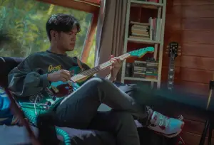 inspirasi penulisan lagu 'Fakboi' dari pengalaman pribadi Ocan Siagian (Sumber : Instagram Ocan Siagian @ocansiagian)