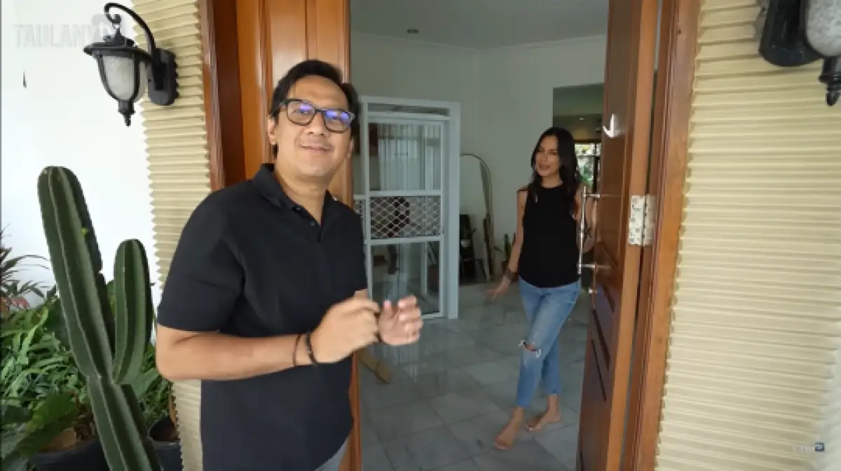 rumah Sophia Latjuba (Youtube.com/Taulany TV)
