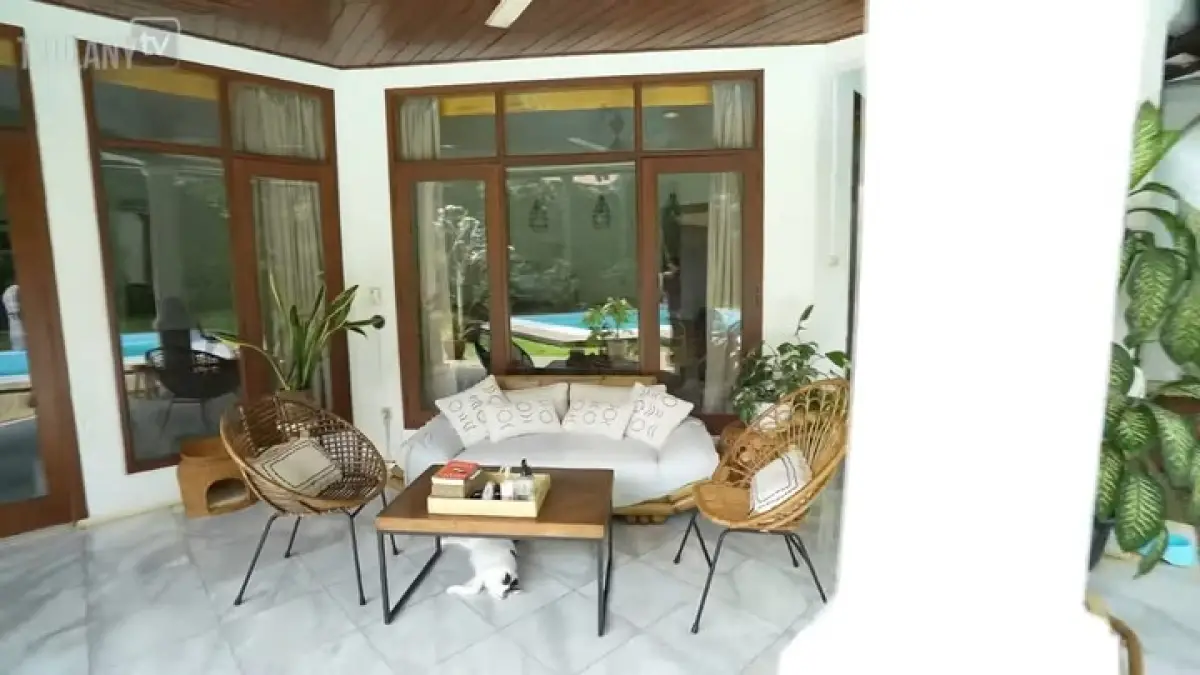 rumah Sophia Latjuba (Youtube.com/Taulany TV)