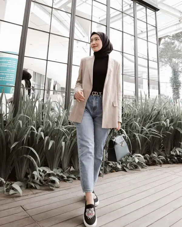 Cara Merawat Tas Kulit agar Tetap Awet dan Tampak Baru. Investasi Fashion Gak Cukup Dibeli, Harus Dirawat