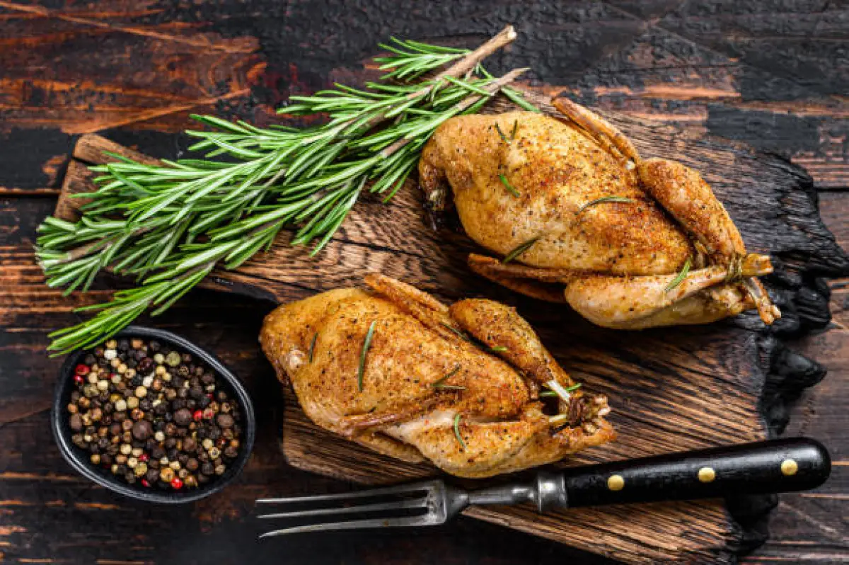 Saran Pengolahan Daging Burung Puyuh untuk Jaga Kesehatan, Salah Olah Bisa Bawa Efek Bahaya (Sumber : Istockphoto.com)