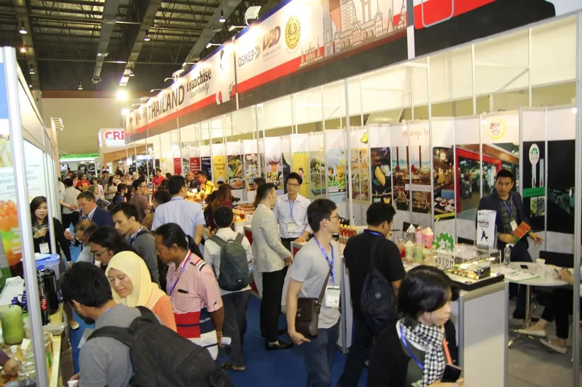 7 Bisnis Franchise Khusus Cemilan, Cocok Nih untuk kamu yang suka Nyemil Tapi Ingin Buka Bisnis Baru!