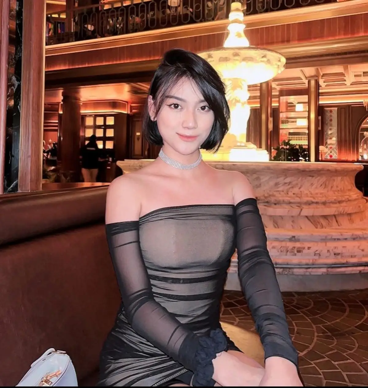Member starbe (Instagram.com/shella_fernanda/