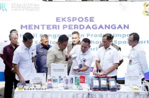 Kemendag Bongkar Produksi Smartphone Rekondisi Ilegal Bernilai Miliaran Rupiah (Sumber : Dok Kemendag)