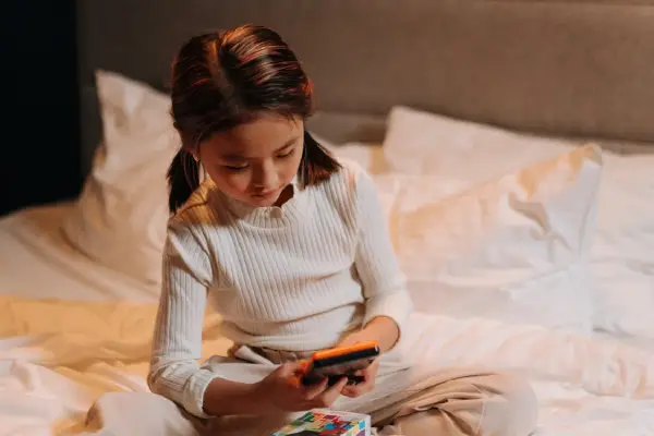 Tips Mudah Batasi Waktu Main HP Anak Dengan Family Link