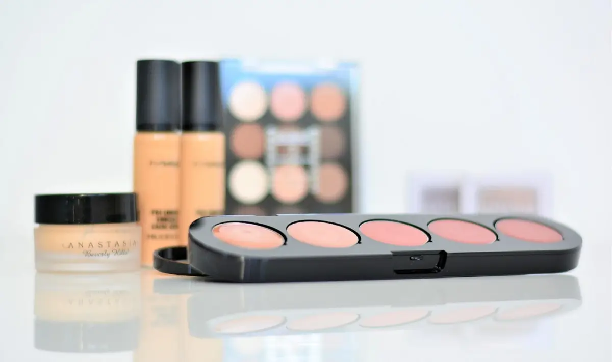 7 Produk Multifungsi untuk Makeup Hemat dan Efisien (Sumber : Pixabay/kucerovakveta)