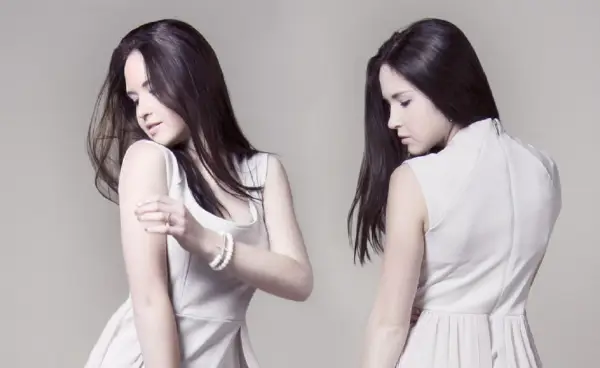 Outfit Selebriti untuk Acara Formal. Tips dan Trik dari Para Ahli yang Bikin Kamu Tampil Elegen dan Percaya Diri