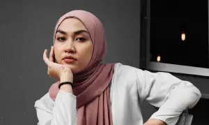 Isnpirasi Gaya Hijab ala Influencer yang Modis dan Tetap Nyaman (Sumber : Pixabay/ EsraShaiban)