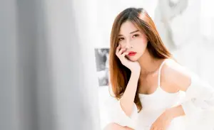 Gaya Rambut Ala Korea yang Lagi Viral di Media Sosial (Sumber : Unsplash/Bin Thieu)