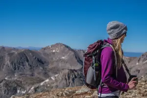 Tas untuk pendakian (Sumber : PIXABAY / StockSnap)