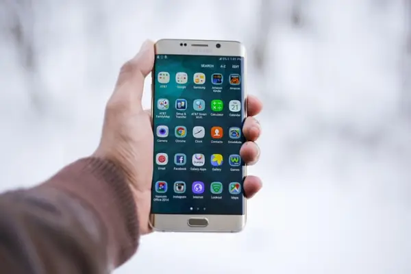 Gadget dan Aplikasi Canggih di Era Teknologi yang harus Kamu Pahami