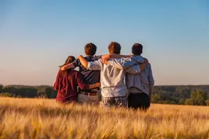 Panduan Parenting Anak Remaja: Tetap Dekat Meski Mereka Mulai Mandiri (Sumber : PIXABAY / Dimhou)
