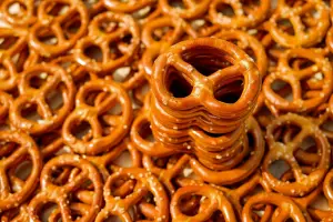 Cobain Yuk! Pretzel Empuk Homemade Tanpa Oven (Sumber : PIXABAY / Couleur)