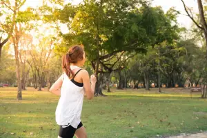 14 Manfaat Slow Jogging yang Bisa Kamu Dapat untuk Kesehatan Tubuh dan Pikiran (Sumber : pexels.com/Tirachard Kumtanom)